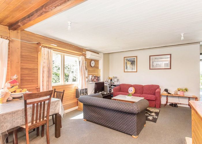  at 1/10 Rutherford Street, Woolston, Christchurch