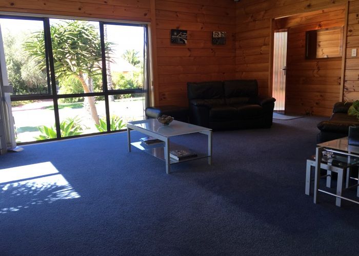  at 25 Ocean Park, Wainui, Gisborne