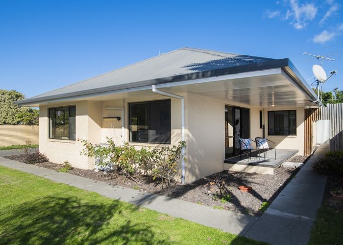  at 2/28 Bayly Street, Te Hapara, Gisborne