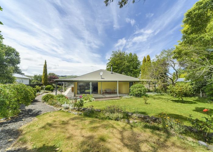  at 58 Oak Crescent, Ashhurst, Ashhurst