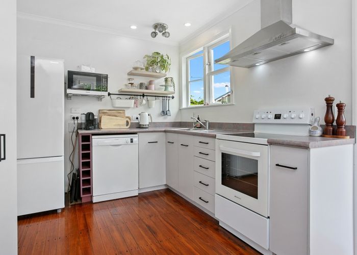  at 8 Hurley Place, Cambridge, Cambridge