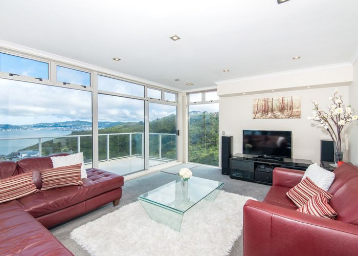  at 26 Bennett Grove, Newlands, Wellington