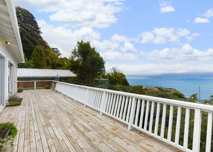  at 152 Barnard Street, Wadestown, Wellington