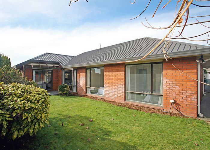  at 2-71/71 Bentley Street, Russley, Christchurch