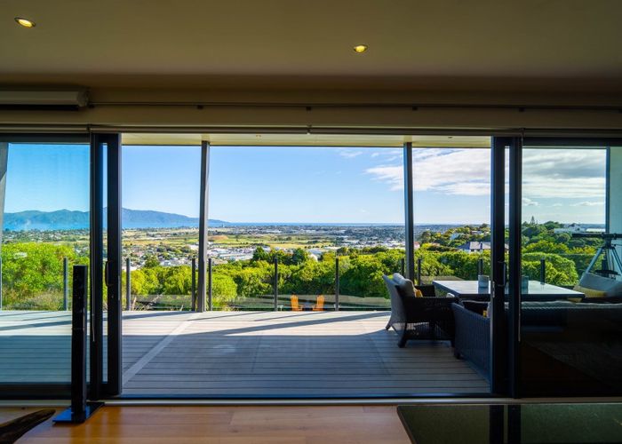  at 7 Ocean Vista Lane, Paraparaumu