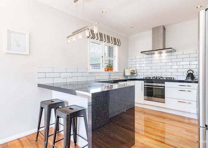  at 1 John Street, Trentham, Upper Hutt