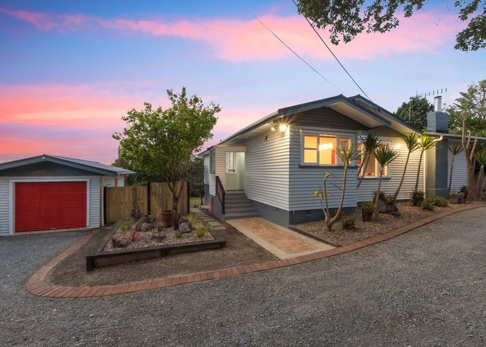  at 1107 Scenic Drive North, Swanson, Auckland