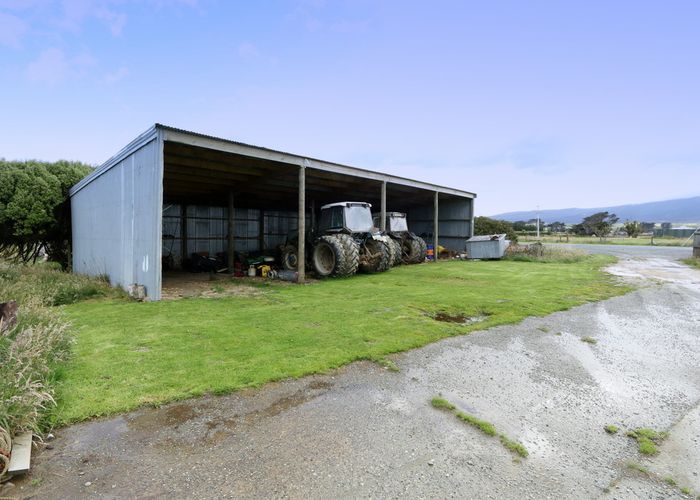  at 5 Bolton Street, Riverton