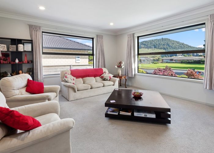  at 32 Brentwood Avenue, Kamo, Whangarei