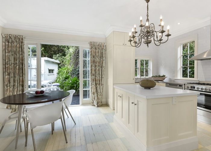  at 2 Cluny Avenue, Kelburn, Wellington