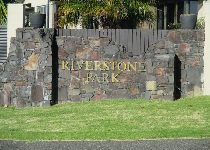 at 21 Riverstone Drive, Welcome Bay, Tauranga