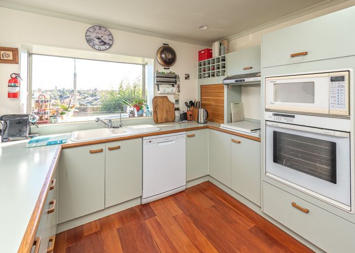 at 11 Gumtree Rise, Otamatea, Whanganui