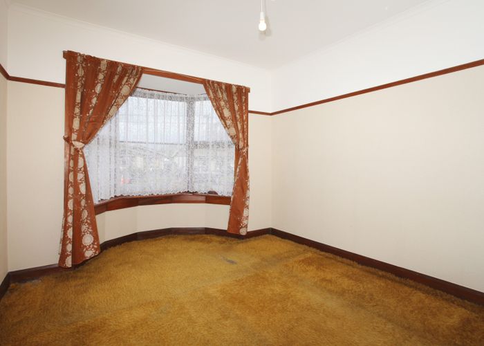  at 32 Hopkins Street, Woolston, Christchurch