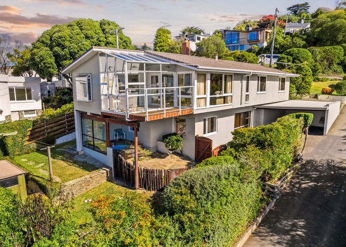  at 106 Cliffs Road, Saint Clair, Dunedin