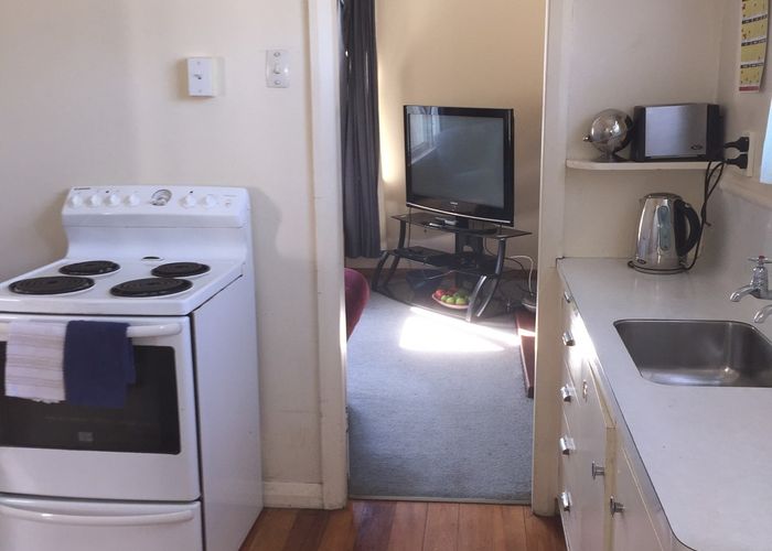  at 64 Great North Road, Saint Johns Hill, Whanganui