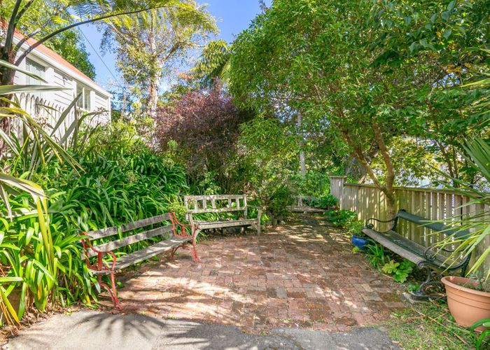  at 39 Glenbervie Terrace, Thorndon, Wellington