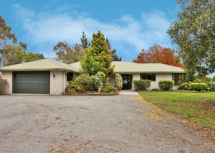  at 390 Johns Road, Northwood, Christchurch