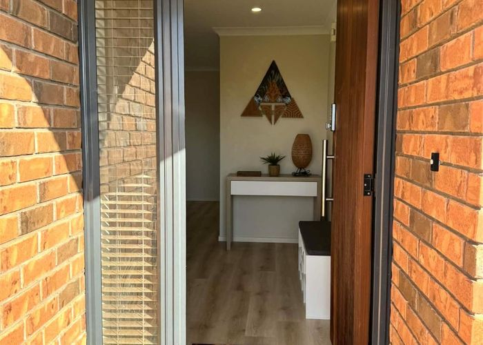  at 42  Peter Hall Drive, Kelvin Grove, Palmerston North, Manawatu / Whanganui