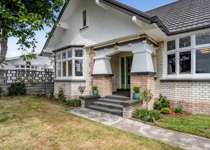  at 10 Mangorei Road, Strandon, New Plymouth, Taranaki