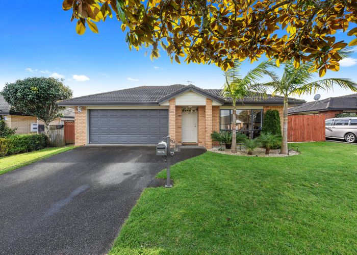  at 12 Sonterra Close, Randwick Park, Auckland