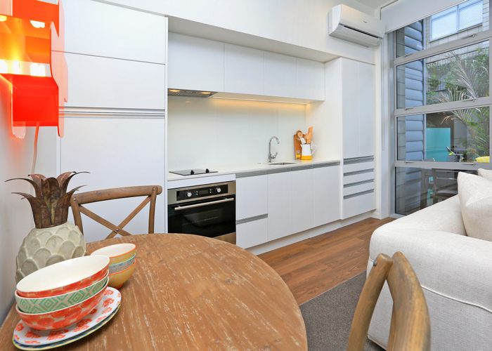  at 361 Murphys Road, Flat Bush, Manukau City, Auckland