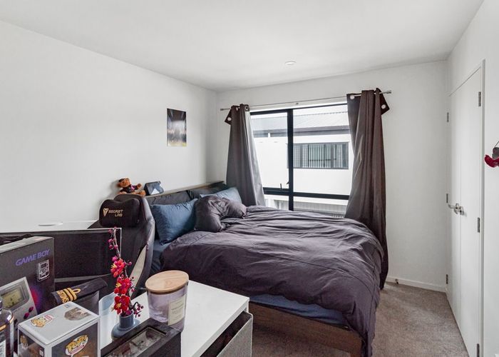  at 5/14 Clendon Place, Manurewa, Manukau City, Auckland