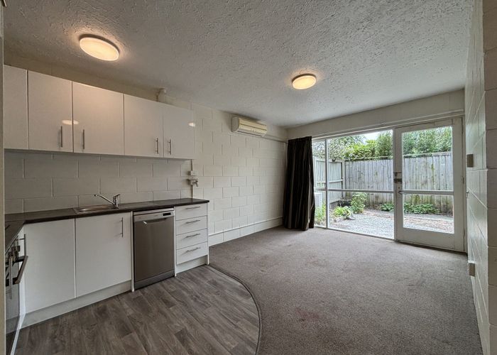  at 2/24 London Street, Richmond, Christchurch City, Canterbury