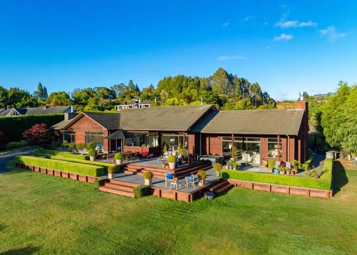  at 48 Blue Ridge Drive, Acacia Bay, Taupo, Waikato