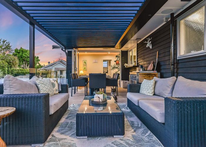  at 734 River Road, Chartwell, Hamilton