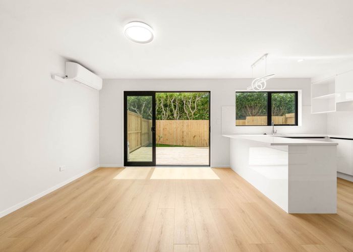  at Lot 2, 13 Chesley Place, Half Moon Bay, Manukau City, Auckland