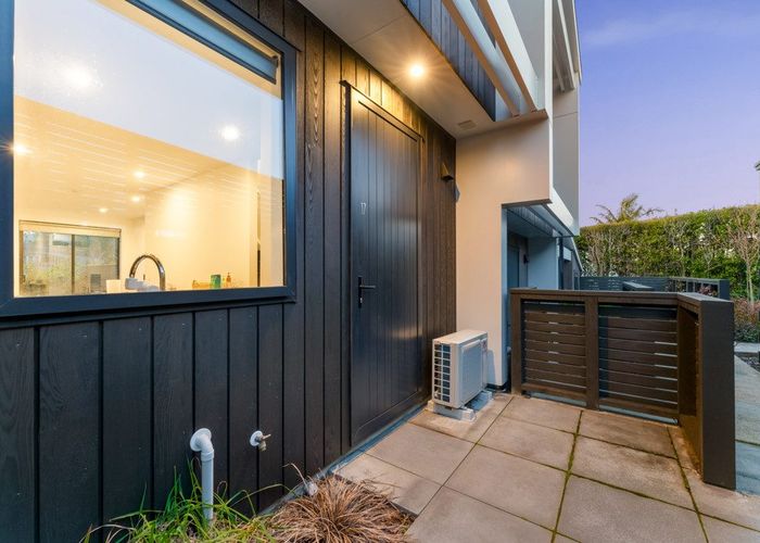  at 17/37 Glen Atkinson Street, Saint Heliers, Auckland City, Auckland