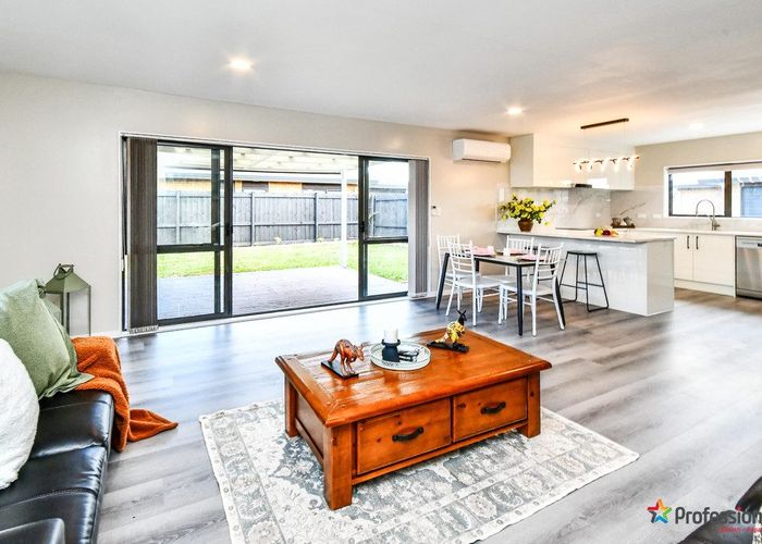  at 15 Alderson Lane, Favona, Manukau City, Auckland