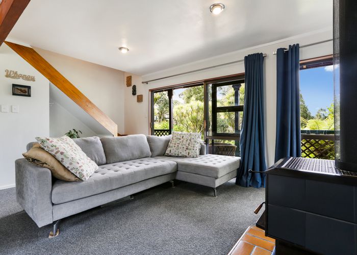  at 1203 Scenic Drive North, Swanson, Auckland