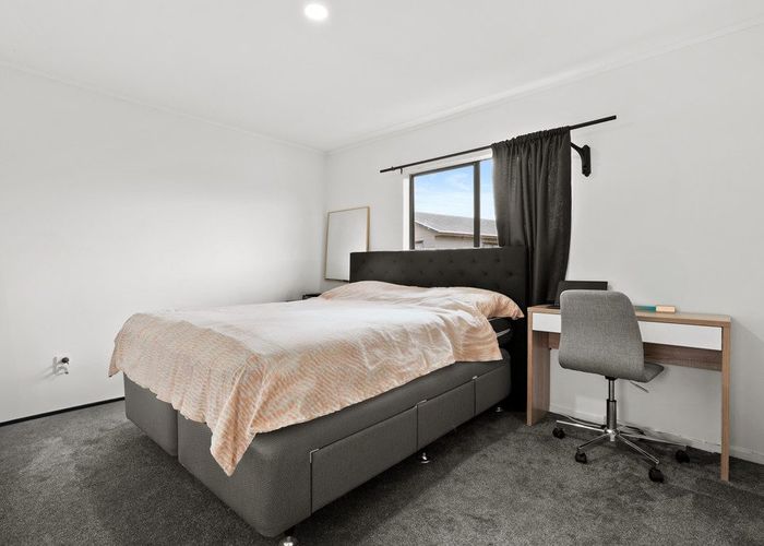  at 1/20 Volta Place, Clendon Park, Manukau City, Auckland