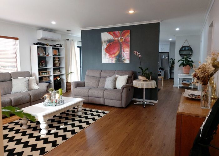  at 15 Courtvale Place, Flat Bush, Auckland