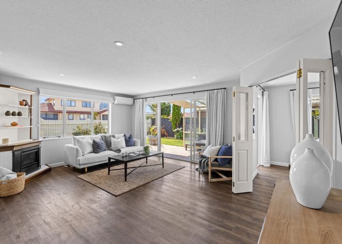  at 2/46 Orlando Crescent, Waimairi Beach, Christchurch City, Canterbury