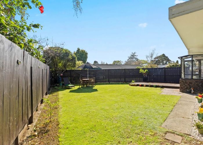  at 2/30 Kindergarten Drive, Conifer Grove, Papakura, Auckland
