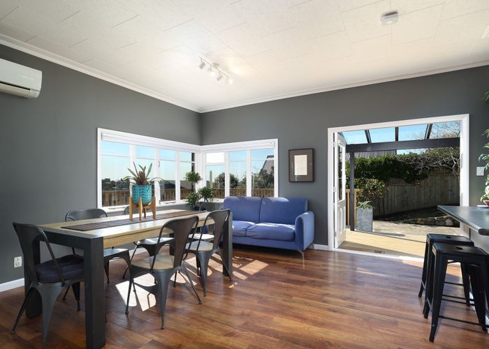  at 279 Hampden Street, Nelson South, Nelson