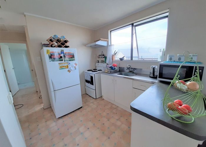  at 6B Solveig Place, Randwick Park, Manukau City, Auckland
