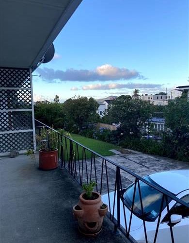  at 2/18 Springcombe Road, Saint Heliers, Auckland City, Auckland