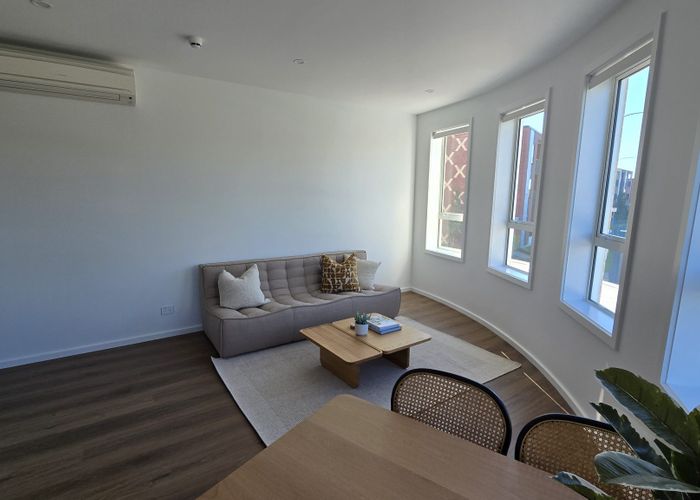  at 301/2a Oakley Avenue, Waterview, Auckland City, Auckland