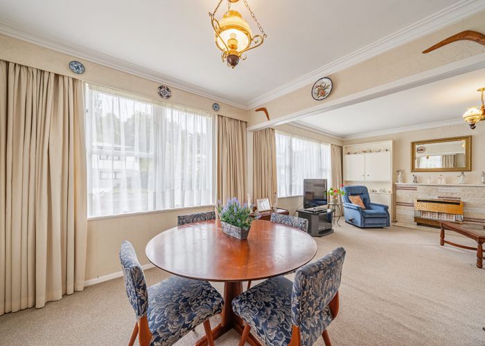  at 17 Deller Grove, Silverstream, Upper Hutt, Wellington