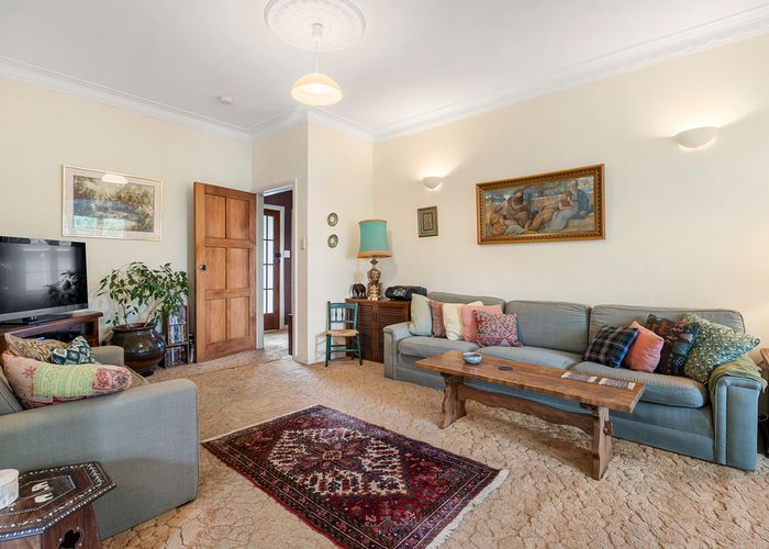  at 2/98 Bayswater Avenue, Bayswater, Auckland