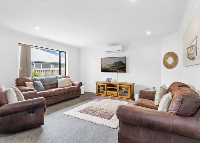  at 86 Awataha Crescent, Pyes Pa, Tauranga