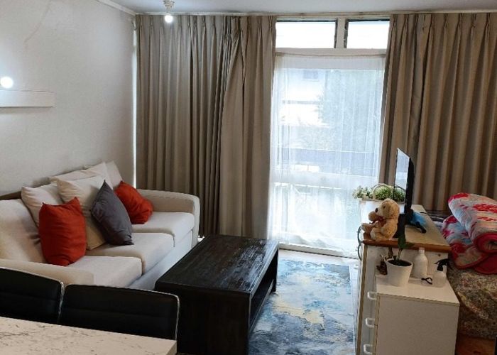 at 15/49 Esplanade Road, Mount Eden, Auckland City, Auckland