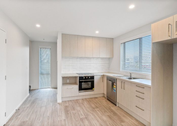  at 1/84 Blenheim Road, Riccarton, Christchurch