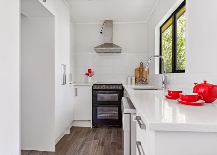  at 101A Kemp Road, Massey, Waitakere City, Auckland