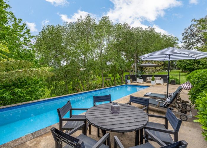  at 18 Ara-Kotinga, Whitford, Manukau City, Auckland