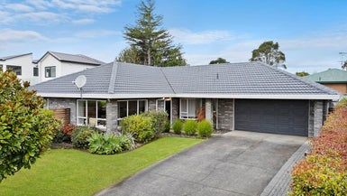  at 21 Princeton Parade, Albany, Auckland
