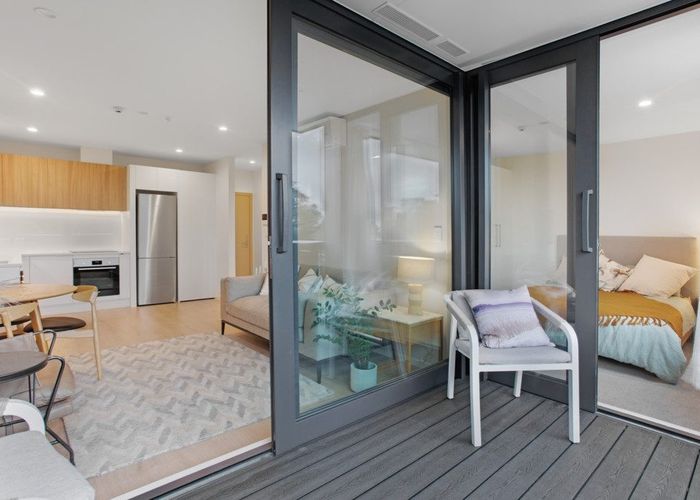  at 1 Willoughby Avenue, Howick, Manukau City, Auckland
